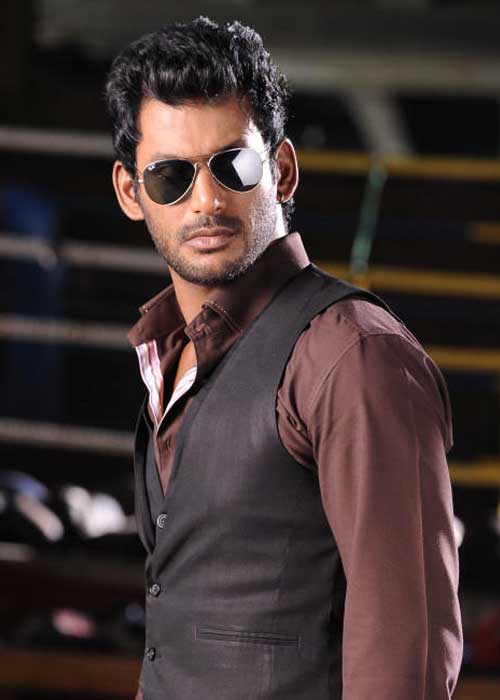 naan sigappu manithan tamil full movie download naan sigappu manithan tamil full movie download