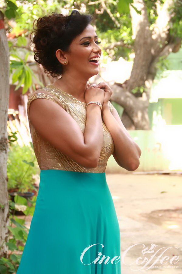 Actress Sanjana Singh Latest Stills