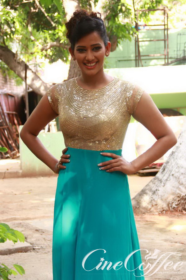 Actress Sanjana Singh Latest Stills (17)