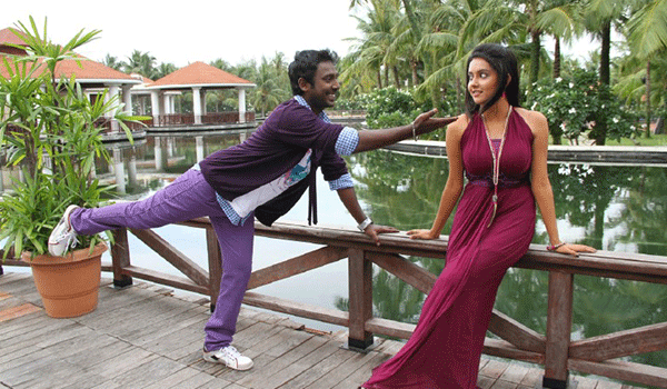 Ennamo Nadakkudhu Ennamo Nadakkudhu