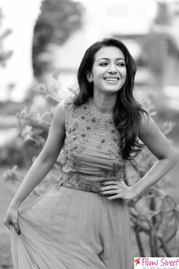 Catherine Tresa Stills (24)