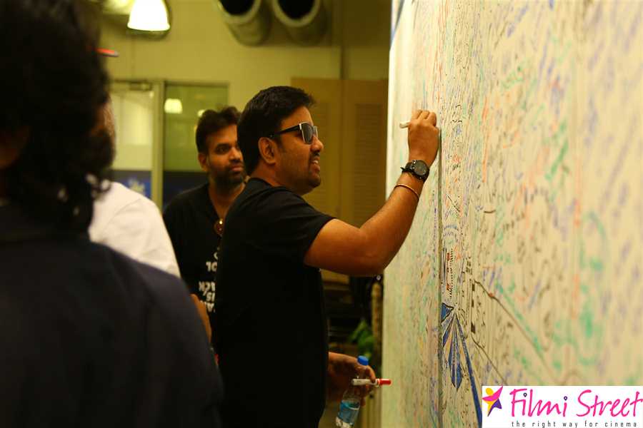 Chennai 28 part 2 team on facebook live event (3)