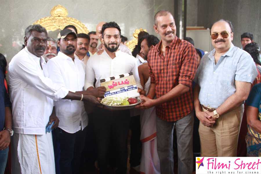 Ding Dong movie pooja stills (36)