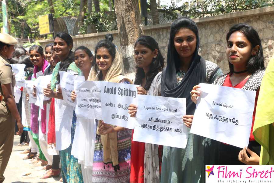 Human Chain Tuberculosis Awareness program Photos (10)