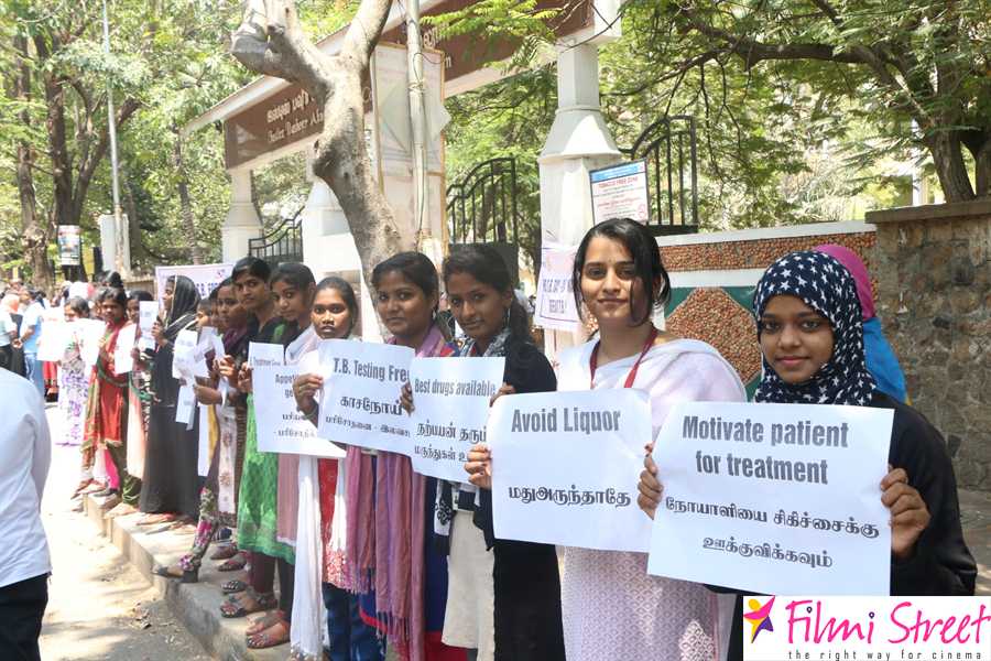 Human Chain Tuberculosis Awareness program Photos (11)