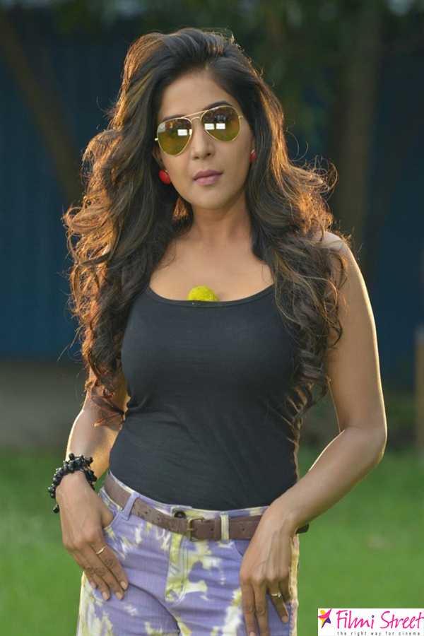 Jeyikkira Kuthirai movie stills (15)