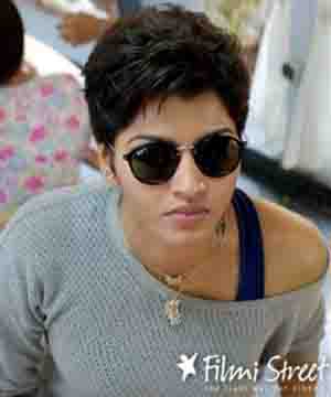 Kabali fame Dhanshika in Sinam Short film