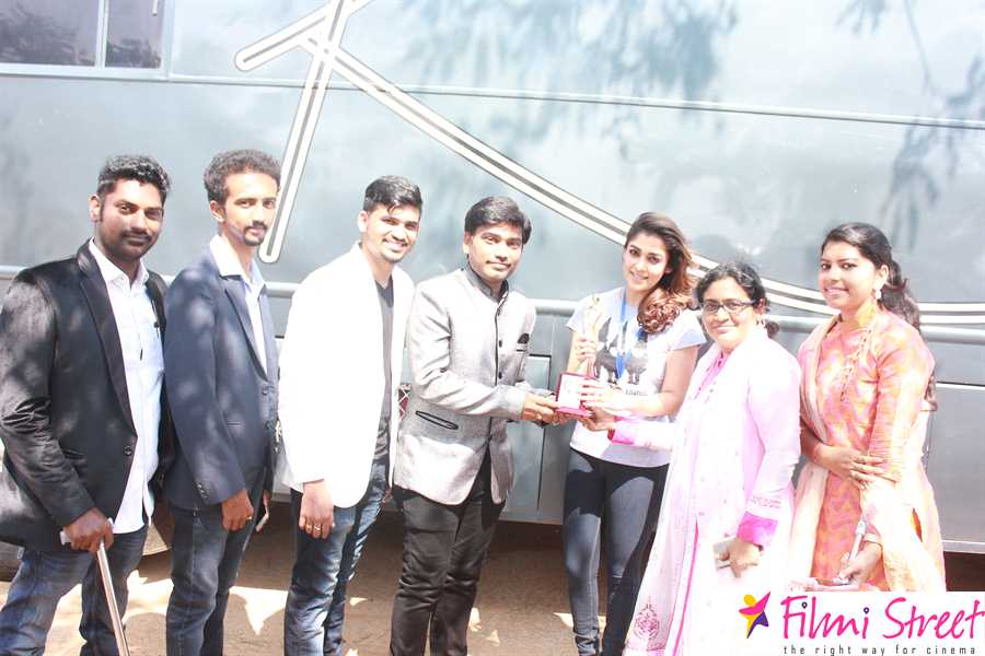 RAINDROPSS WOMEN ACHIEVER AWARD Photos (6)