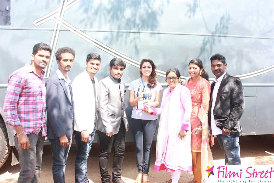 RAINDROPSS WOMEN ACHIEVER AWARD Photos (7)