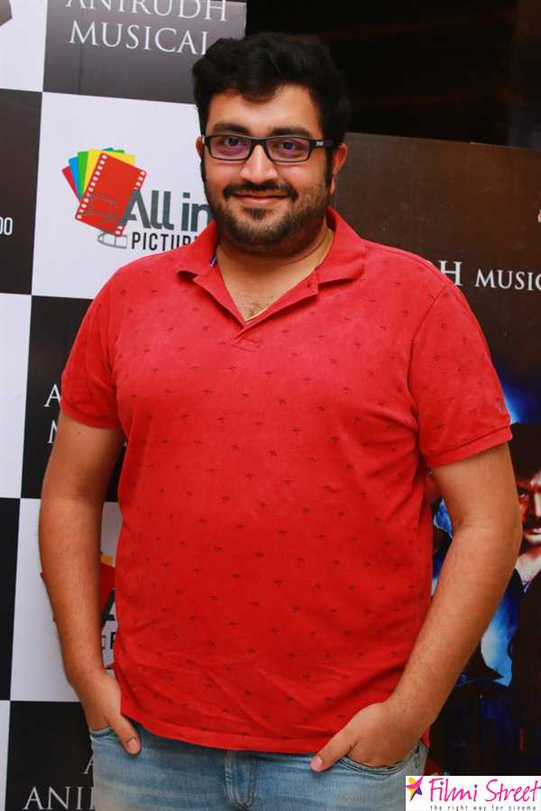 Rum celebrity show images (14)