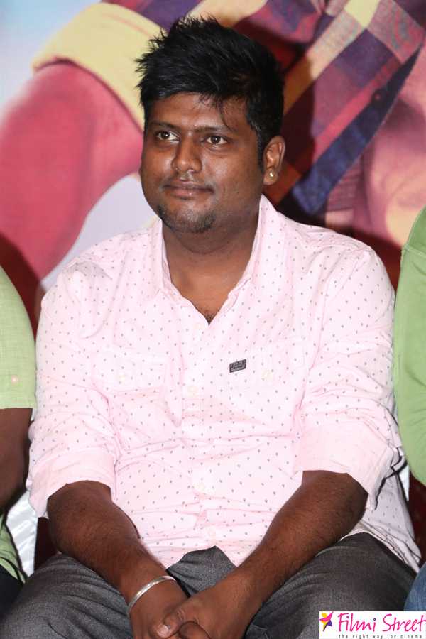 Saravanan Irukka Bayamaen Press Meet Photos (30)