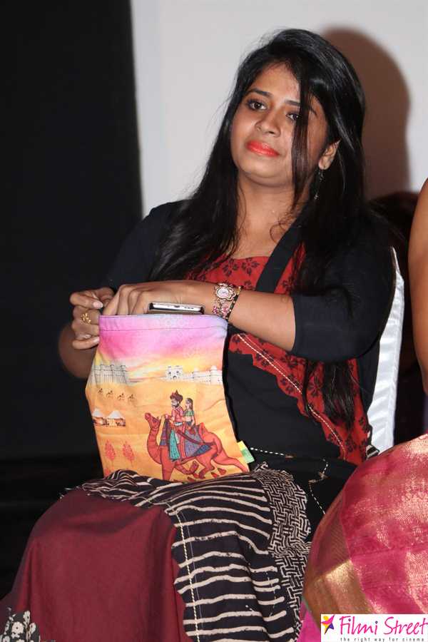 Saravanan Irukka Bayamaen Press Meet Photos (39)