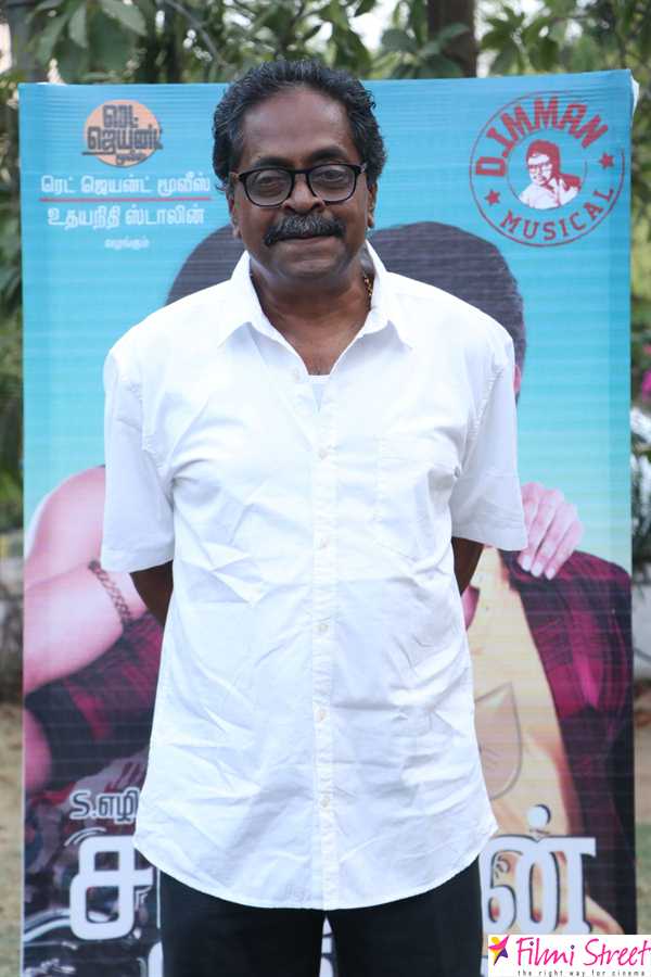 Saravanan Irukka Bayamaen Press Meet Photos (4)