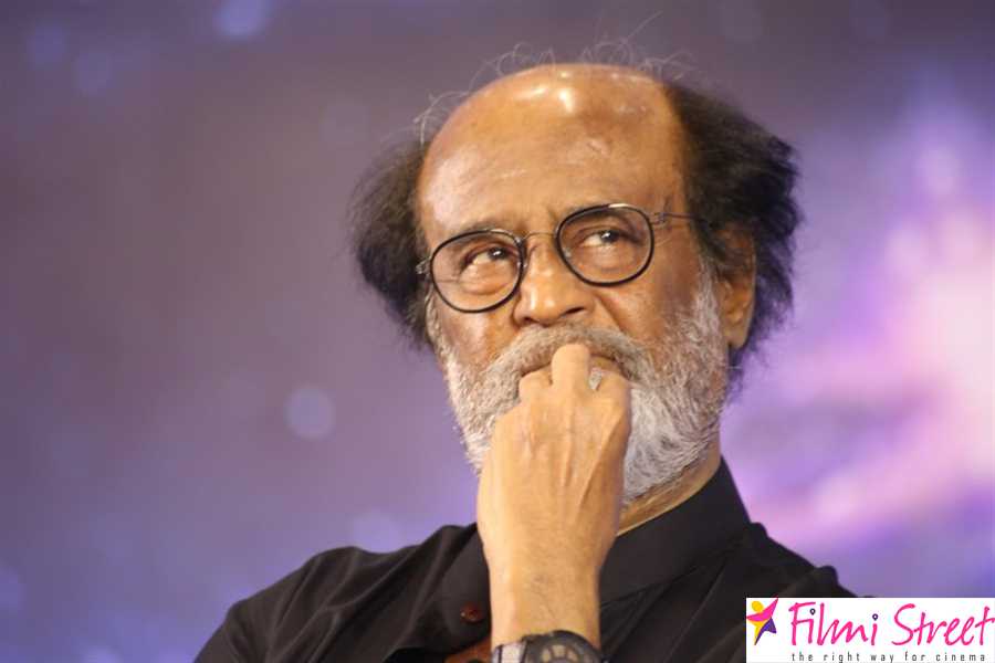 Super Star Rajinikanth Fans Meet Photos (7)