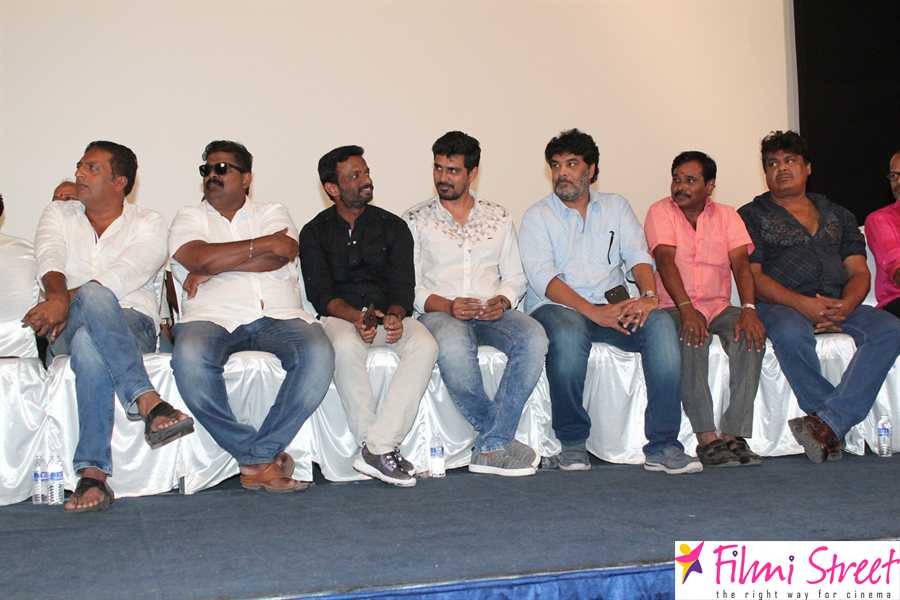 Tamil Film Producer Council Press Meet Photos (4)