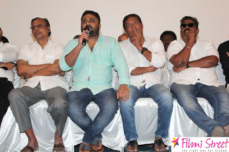 Tamil Film Producer Council Press Meet Photos (5)