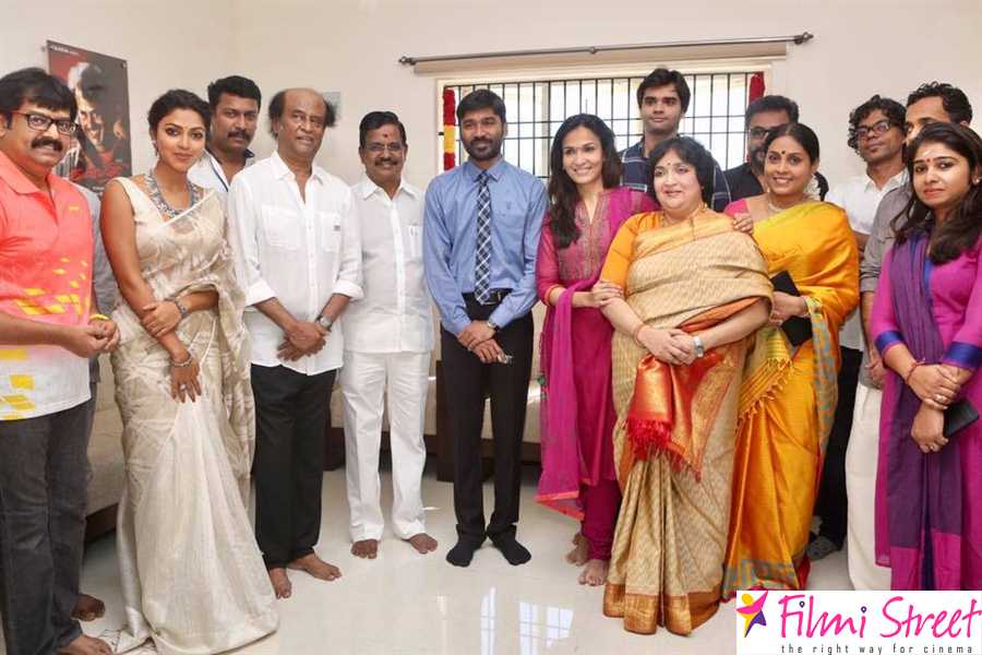 Vip 2 movie pooj stills (3)