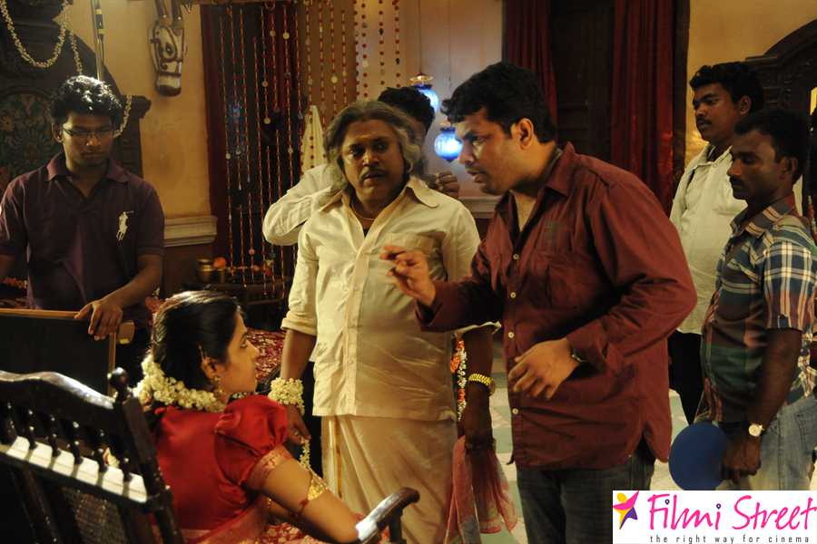 Vizhithiru movie stills (3)