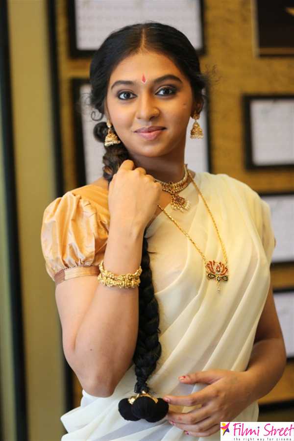 Young Mung Chung Movie Stills (8)