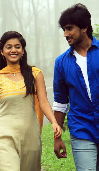 Munnodi mp3 audio songs